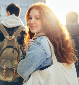 Zaproszenie na XIII Ogólnopolski Festiwal „Studencka Wiosna Teatralna” – 21–23 maja 2025, Lublin