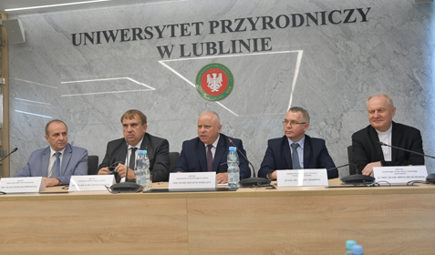 Podpisanie porozumienia o współpracy pomiędzy Związkiem Uczelni Lubelskich a Uniwersytetem Medycznym w Lublinie w mediach