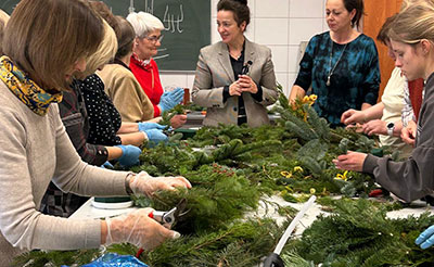 Warsztaty florystyczne Klubu Seniora UP