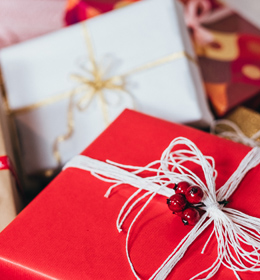 Świąteczne życzenia od Centrum Nauczania Języków Obcych i Certyfikacji